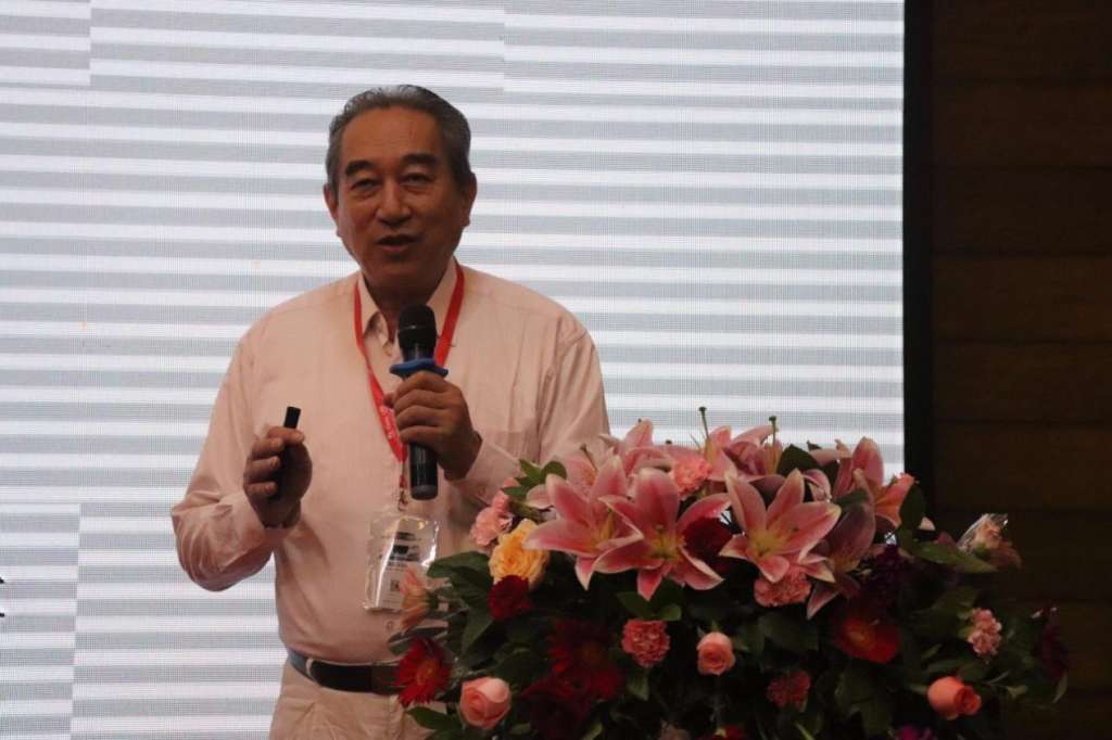 杨非11